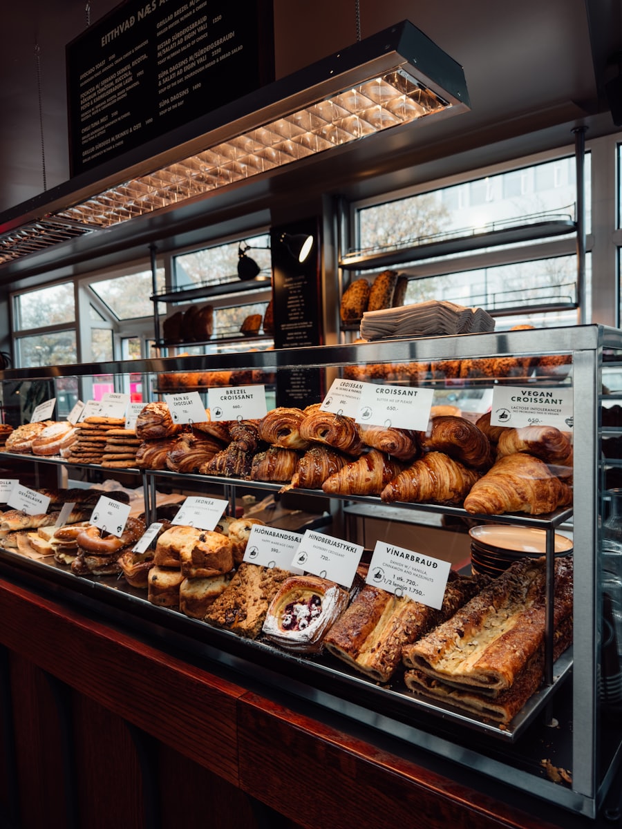 Vitrina de croissants variados